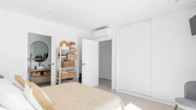 Chalet on Carrer San Marino photo 21