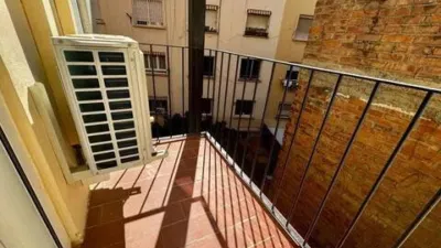 Apartment in El Guinardó photo 3