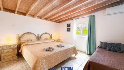 Chalet on Calle de Finlandia photo 41