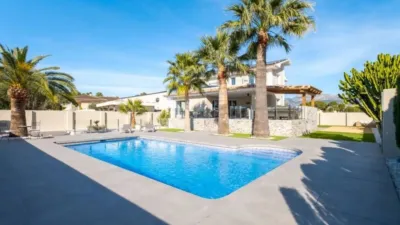 Chalet on Carrer La Palma photo 15