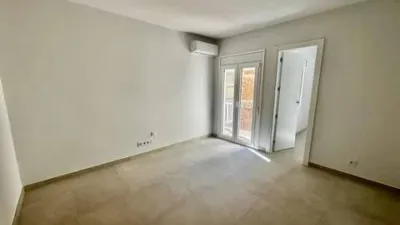 Apartment in El Guinardó photo 8