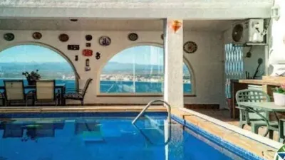 Chalet in Port Esportiu-Canyelles-Puig Rom photo 5