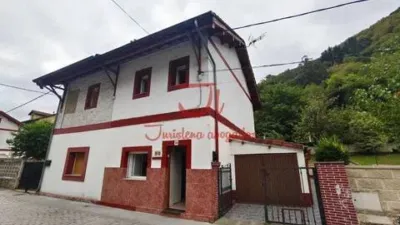 Casa en calle Bustiello S-N photo 3