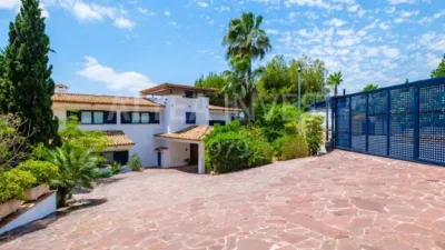 Chalet on Avenida Bernia photo 55