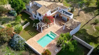 Chalet on Calle del Barranquet photo 2