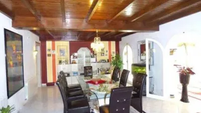 Chalet on Calle Empuries A, 2 B photo 7