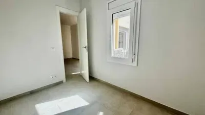 Apartment in El Guinardó photo 5