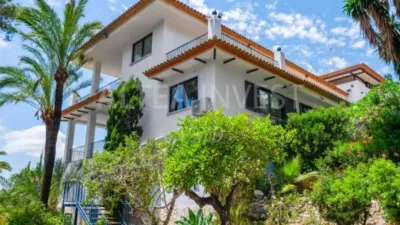 Chalet on Avenida Bernia photo 52