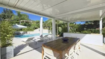 Chalet on Calle Entrelagos, No Number photo 26