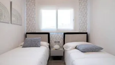 Apartment on President Adolfo Suarez Street photo 14
