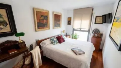 Apartment in Eixample-Centre photo 2