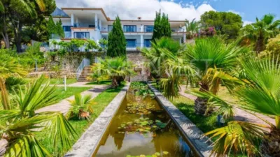 Chalet on Avenida Bernia photo 5