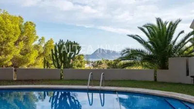 Flat on Calle de Baja Sondeo photo 50