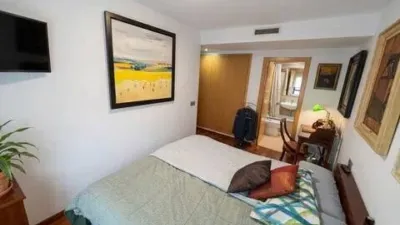 Apartment in Eixample-Centre photo 12