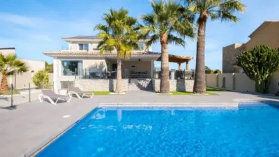 Chalet on Carrer La Palma photo 17