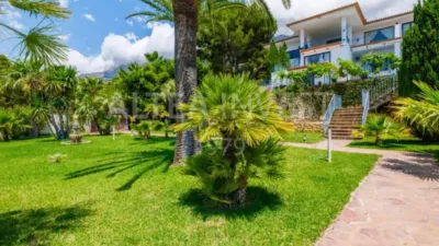 Chalet on Avenida Bernia photo 37