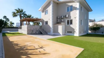 Chalet on Carrer La Palma photo 19