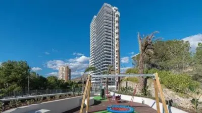 Apartment on President Adolfo Suarez Street photo 4