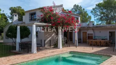 Chalet on Calle del Barranquet photo 7