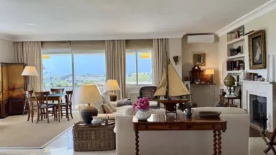 Penthouse in Carril Cortés photo 14