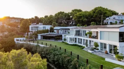 Chalet in Cala Advocat-Baladrar photo 11