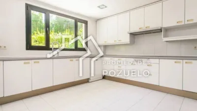 Chalet en Pozuelo de Alarcón photo 16