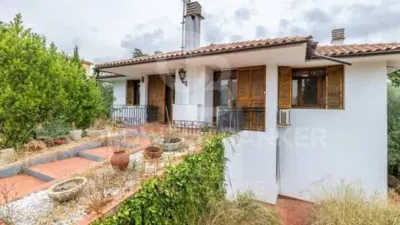 Chalet in Terrassa photo 9
