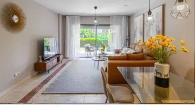 Apartment in El Paraíso-Atalaya-Benamara photo 9