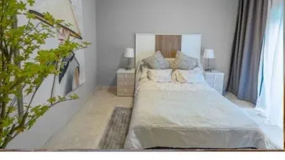 Apartment in El Paraíso-Atalaya-Benamara photo 10