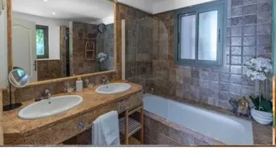 Apartment in El Paraíso-Atalaya-Benamara photo 17