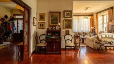 Chalet on Avenida de Castelao photo 4