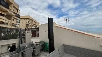 Terraced house on Carrer de les Islas Baleares photo 81