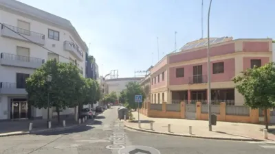 Ático en alquiler en Calle Marqués de Nervión, cerca de Calle Cardenal Lluch, Nervión (Distrito Nervión. Sevilla Capital) de 1.400 €<span>/mes</span>