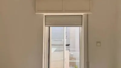Ático en alquiler en Calle Marqués de Nervión, cerca de Calle Cardenal Lluch, Nervión (Distrito Nervión. Sevilla Capital) de 1.400 €<span>/mes</span>