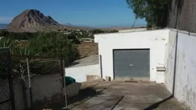 Terreno en venta en El Rebolledo - Más