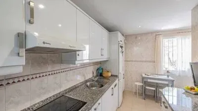 Apartment in Los Naranjos-Las Brisas photo 11