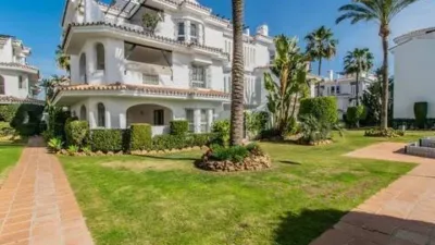 Apartment in Los Naranjos-Las Brisas photo 35