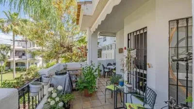 Apartment in Los Naranjos-Las Brisas photo 9