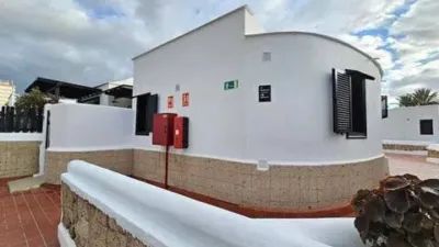 Apartment on Avenida de Rafael Puig Lluvina photo 15
