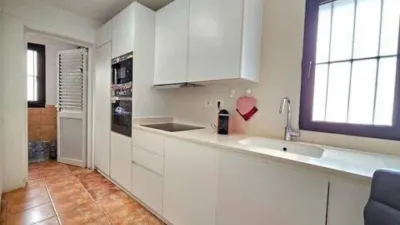 Apartment on Avenida de Rafael Puig Lluvina photo 19