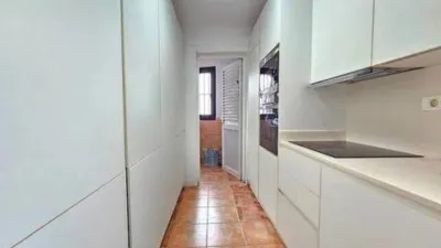 Apartment on Avenida de Rafael Puig Lluvina photo 20