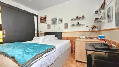 Apartment on Avenida de Rafael Puig Lluvina photo 25