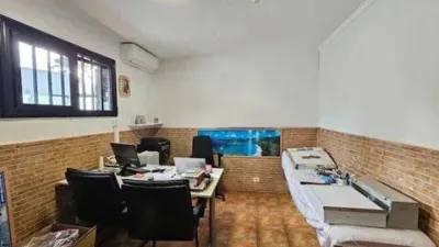 Apartment on Avenida de Rafael Puig Lluvina photo 32