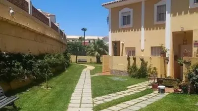 Casa adosada en venta en Paseo de las Cumbres - Vista 4