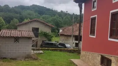 Chalet in Parres photo 3