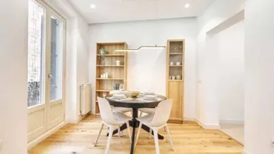 Piso en alquiler en Argüelles - Imagen 4