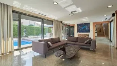 Chalet in Cunit photo 2
