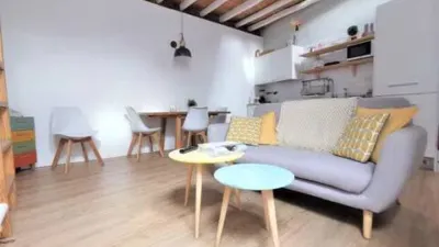 Piso en alquiler en Palacio - Imagen 4