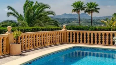 Chalet on Calle PP Joya La photo 10