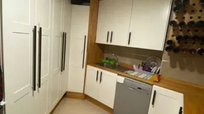 Apartment on Calle del Maestro photo 6